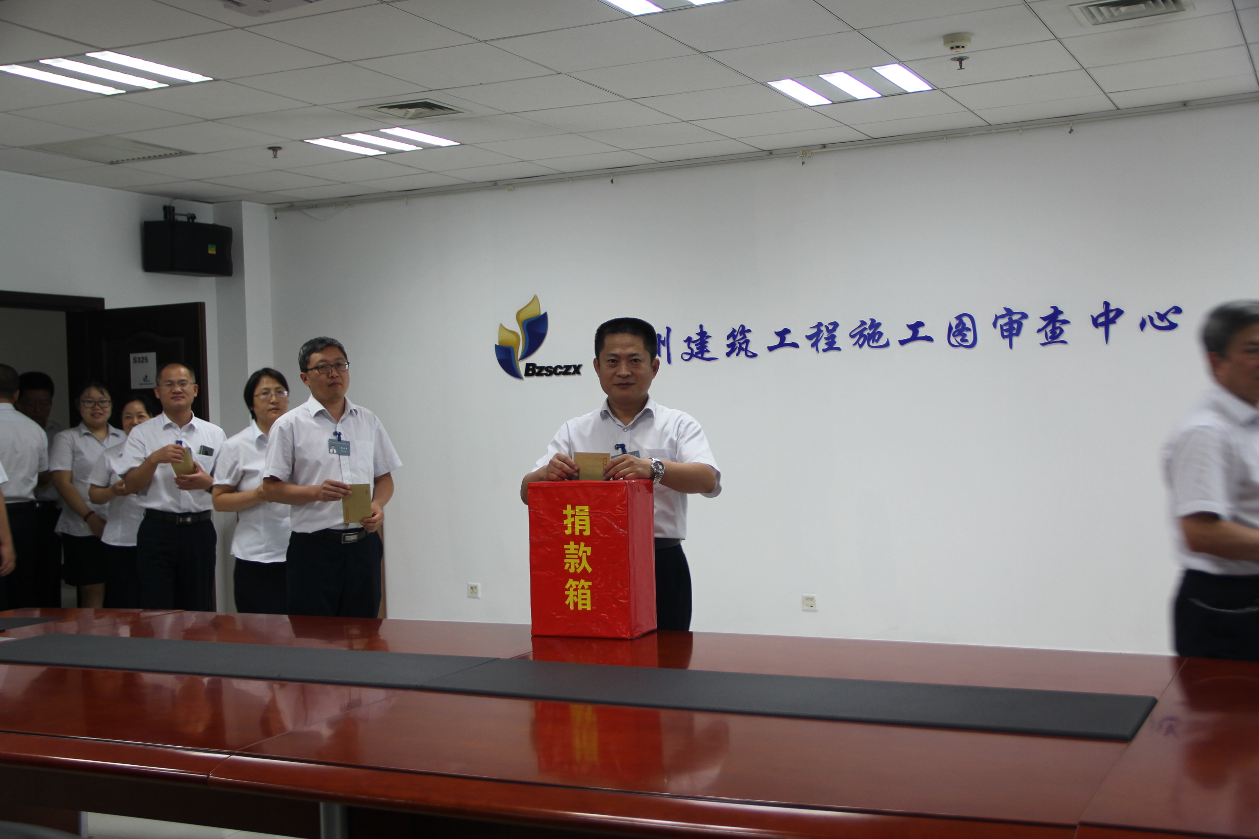 图片3.jpg 图片3.jpg