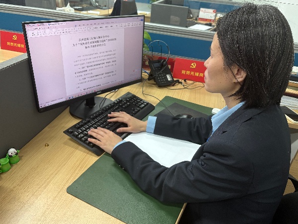 eb9e94e0ddb276fb010d1e0249dcc63d.jpg eb9e94e0ddb276fb010d1e0249dcc63d.jpg