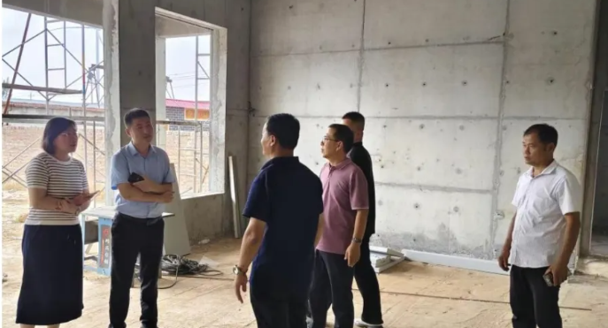 中心结构专业负责人参加市住建局农房建设技术指导下乡活动